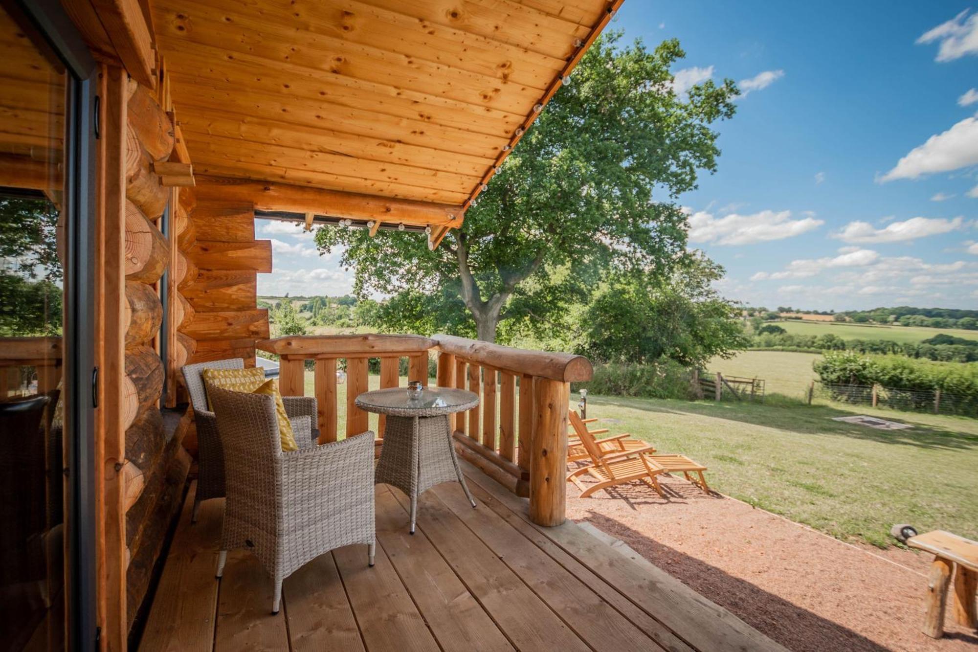Rowan - Tedstone Log Cabins Bromyard Extérieur photo