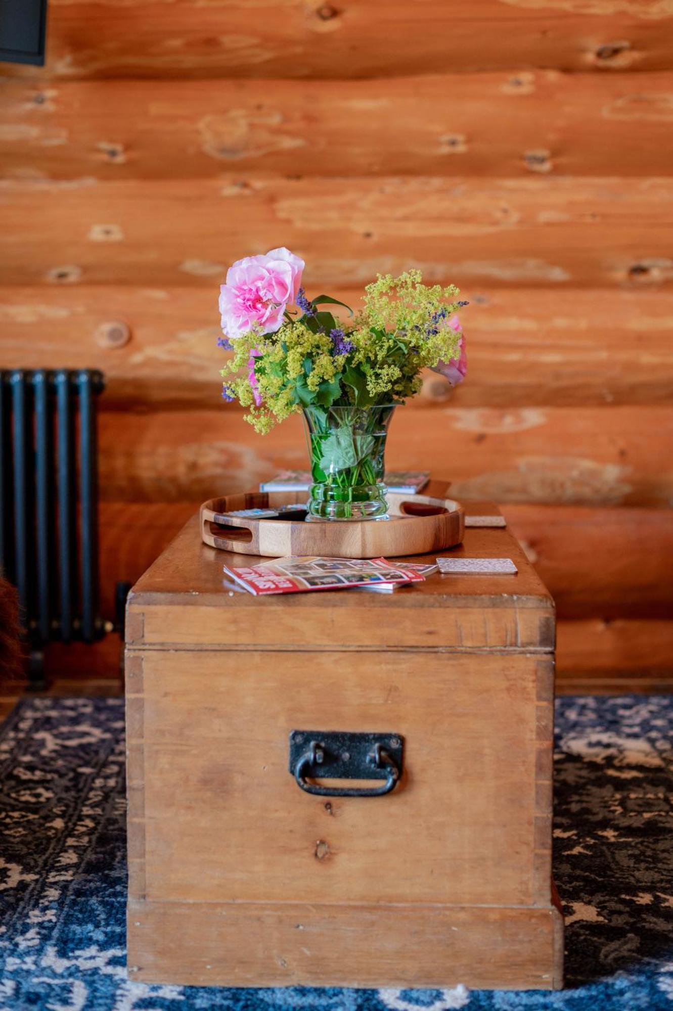 Rowan - Tedstone Log Cabins Bromyard Extérieur photo